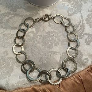 Vintage silver circle necklace w/ toggle clasp